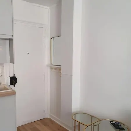 Cocon Chic Parisien Niche Au Coeur De Montmartre Apartmán Paříž