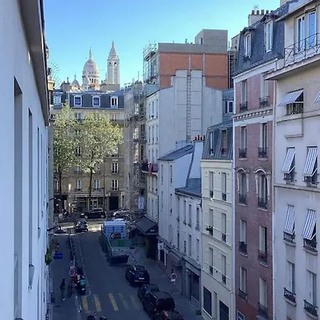 Apartment Cocon Chic Parisien Niche Au Coeur De Montmartre Paris